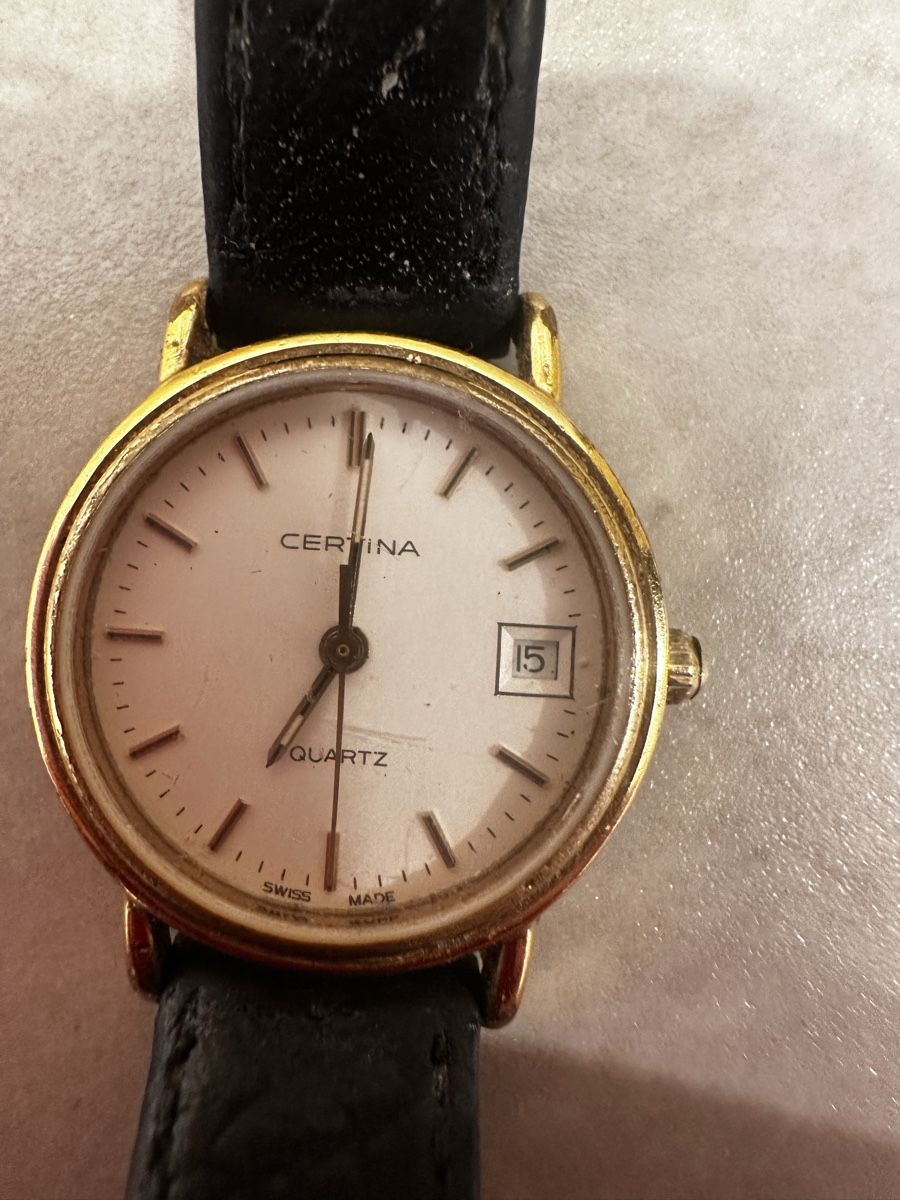 Certina Montres: Certina Vintage Quartz Ref. 211.142 – D'occasion à Nebikon par Vanessa2003