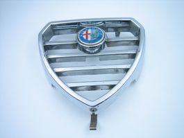 Alfa Romeo Berlina/Alfetta alter Kühlergrill