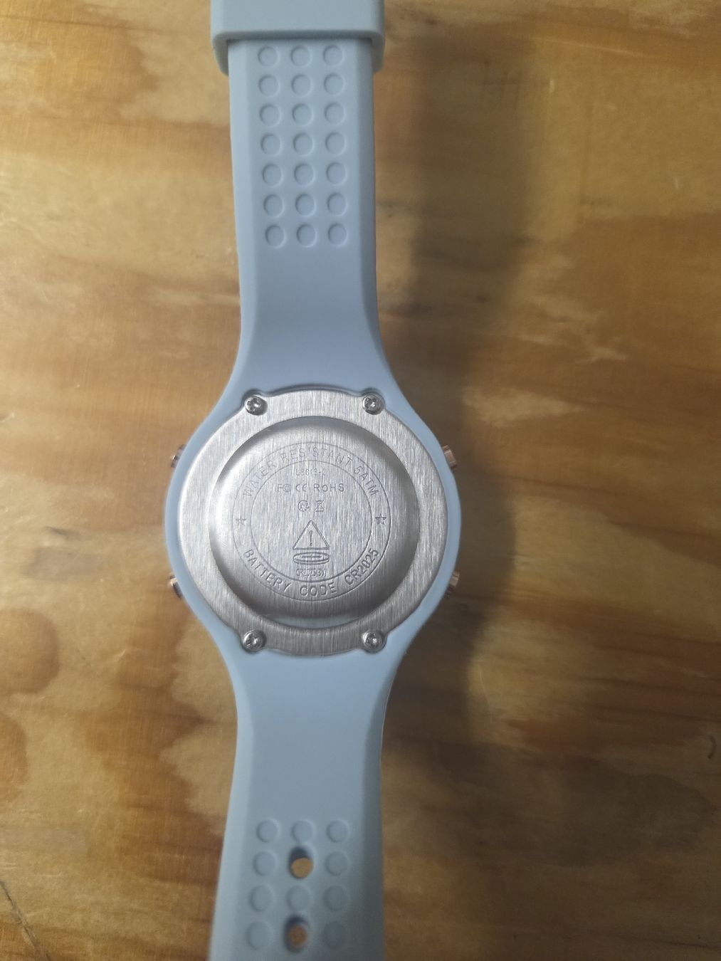 Montres: Armbanduhr Digital hellblau mit Box  – Neuf (Voir description) à Allschwil par Zora_26 1