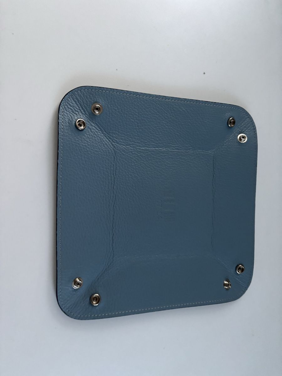 Autres articles pour la maison: 0714 Ablageschale aus Leder blau – Neuf avec emballage d'origine à Kirchberg SG par lar_8mw6 1