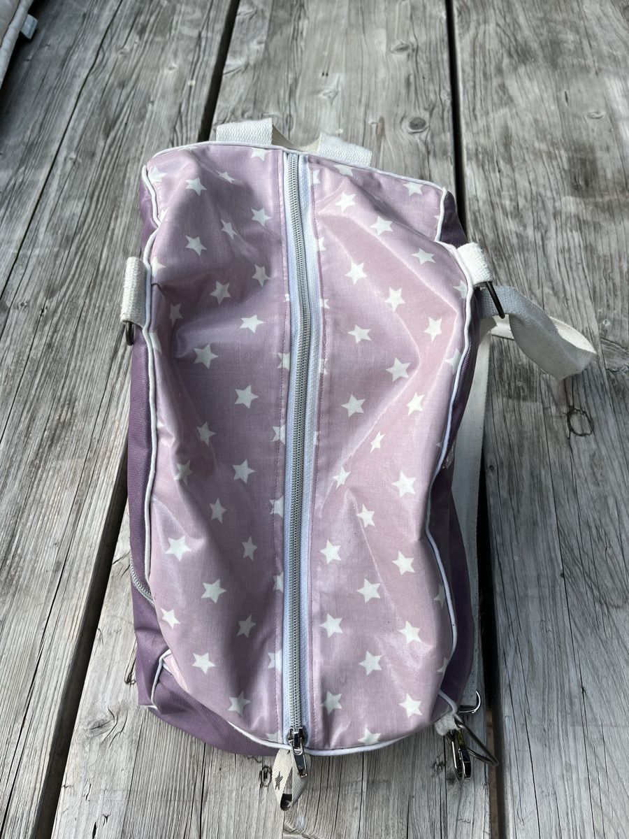 Sacs & sacs à dos: Schlittschuhtasche  – D'occasion à Adelboden par SimbaCarfield