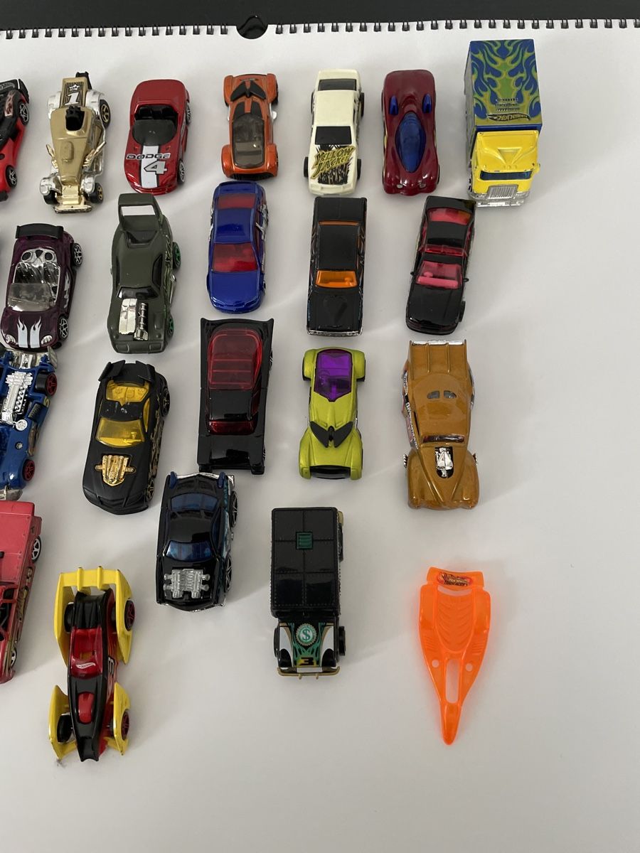 Hot Wheels Giocattoli: Hot Wheel s Auto Konvolut  32 Stk – Usato da Uttwil venduto da Mirabellablau 2