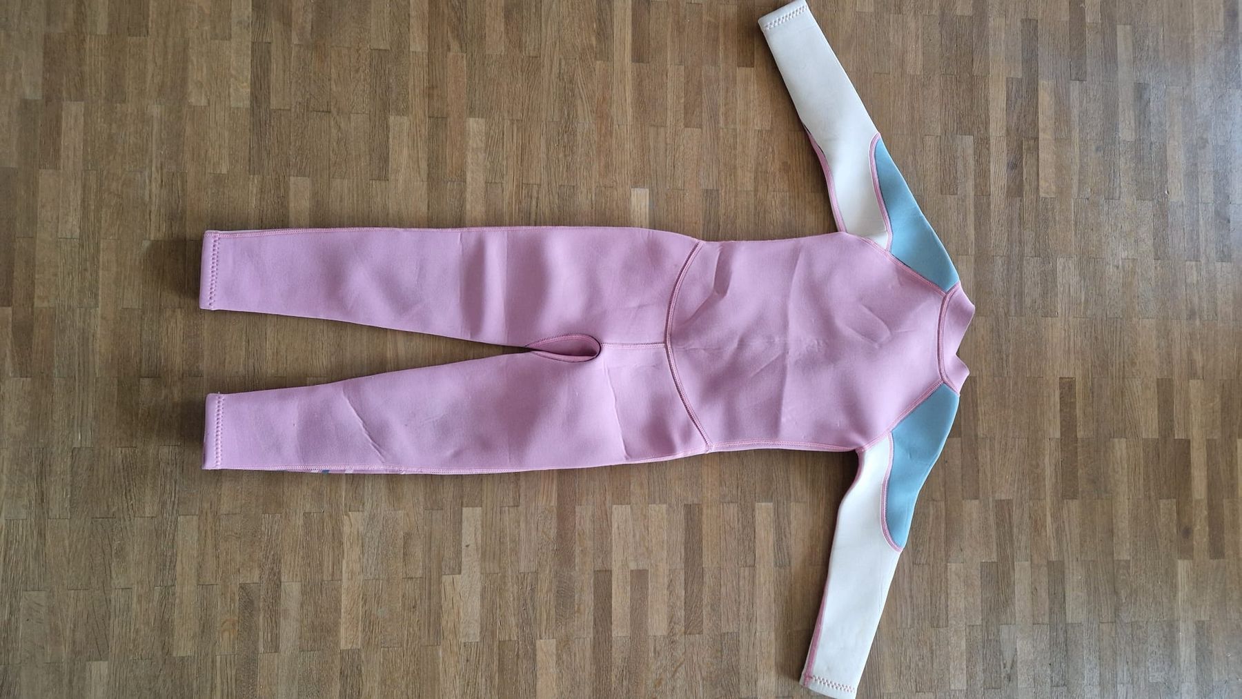 Surfboards & Schwimmbrette: Neoprenanzug Kinder Mädchen – Gebraucht aus Mels von ada_5fws 1
