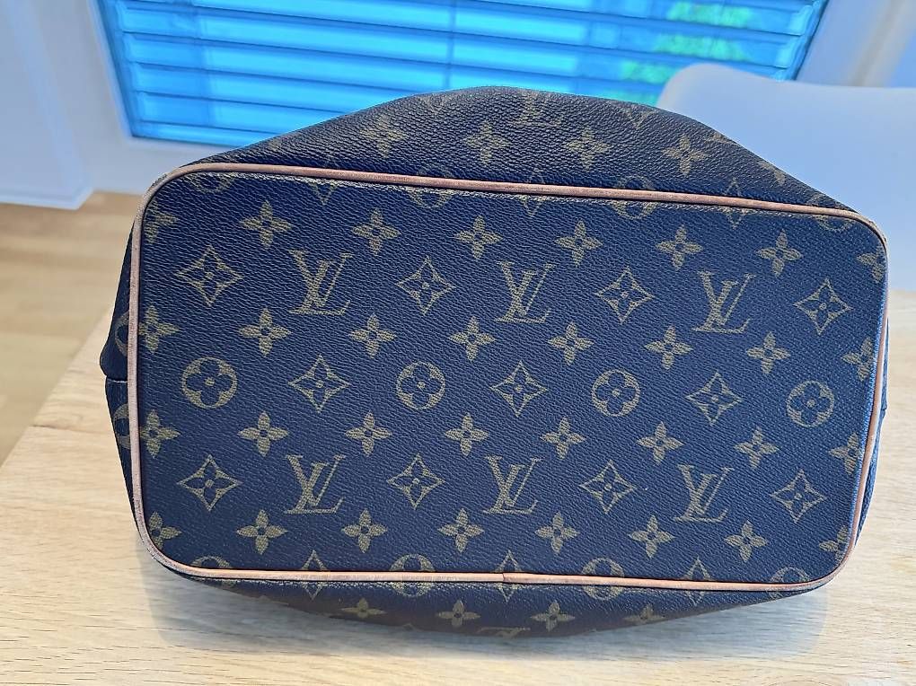 Sacs femmes: Louis Vuitton Monogram Palermo  – D'occasion à Glis par zel_8kvj 4