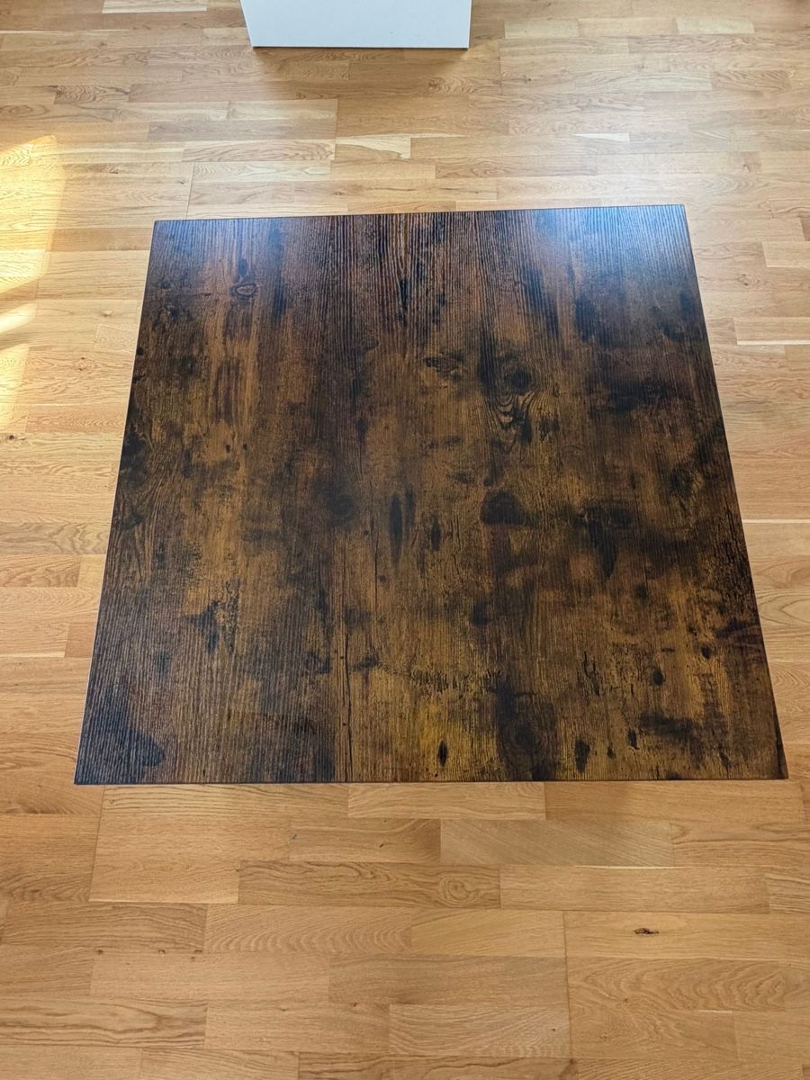 Tische: Rustikaler Couchtisch, Holzoptik, Top Zustand! – Neu (gemäss Beschreibung) aus Staad SG von nic_y5q5 1