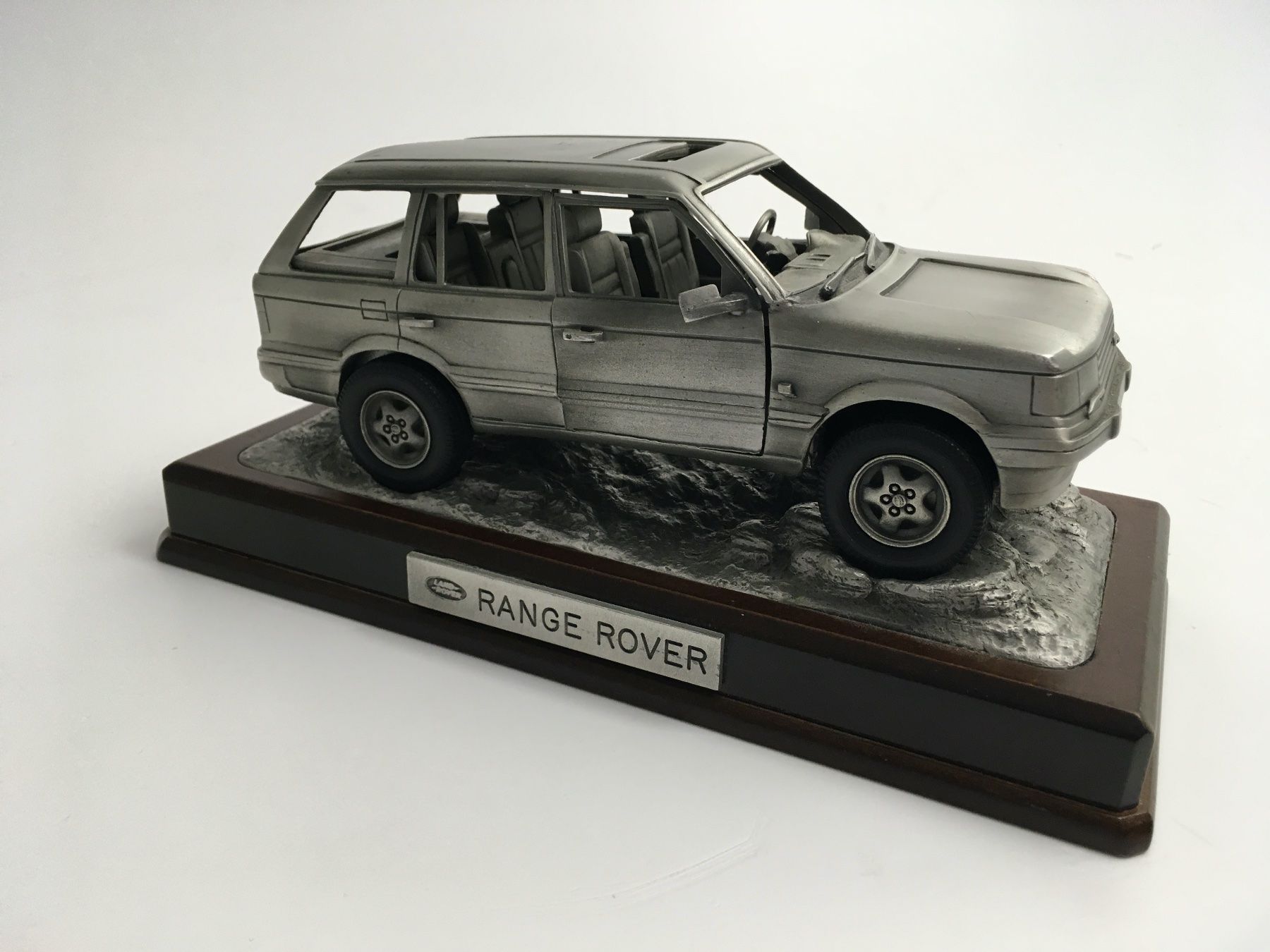 Land Rover Modellini d'auto: RANGE ROVER Originalmodell Vollmetall – Usato da Rheineck venduto da emma.gut 1