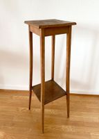 Antiker Blumenständer-Hocker