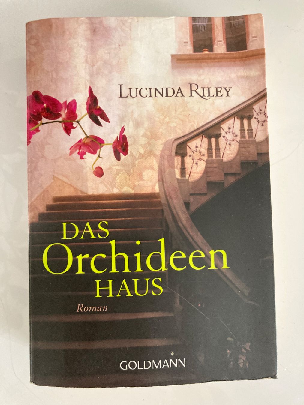 Livres: Das Orchideenhaus - Lucinda Riley – D'occasion à Frauenfeld par AlphaCentauri_369_