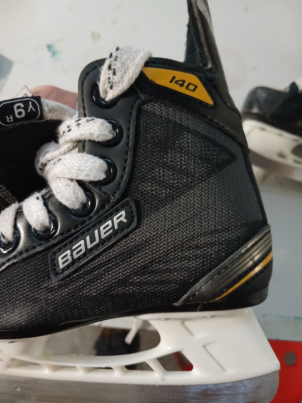 Bauer Schlittschuhe: Hockeyschuhe gr. 27 – Gebraucht aus Zürich von Jeanlavioline 3