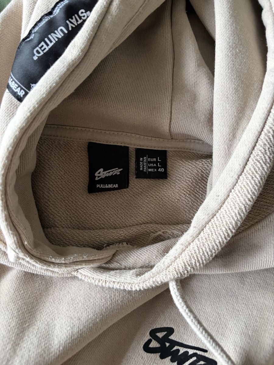Pull&Bear Maglioni & Felpe: Sweat à capuche beige L de chez Pull&Bear – Usato da Fribourg venduto da jer_p6kc 8