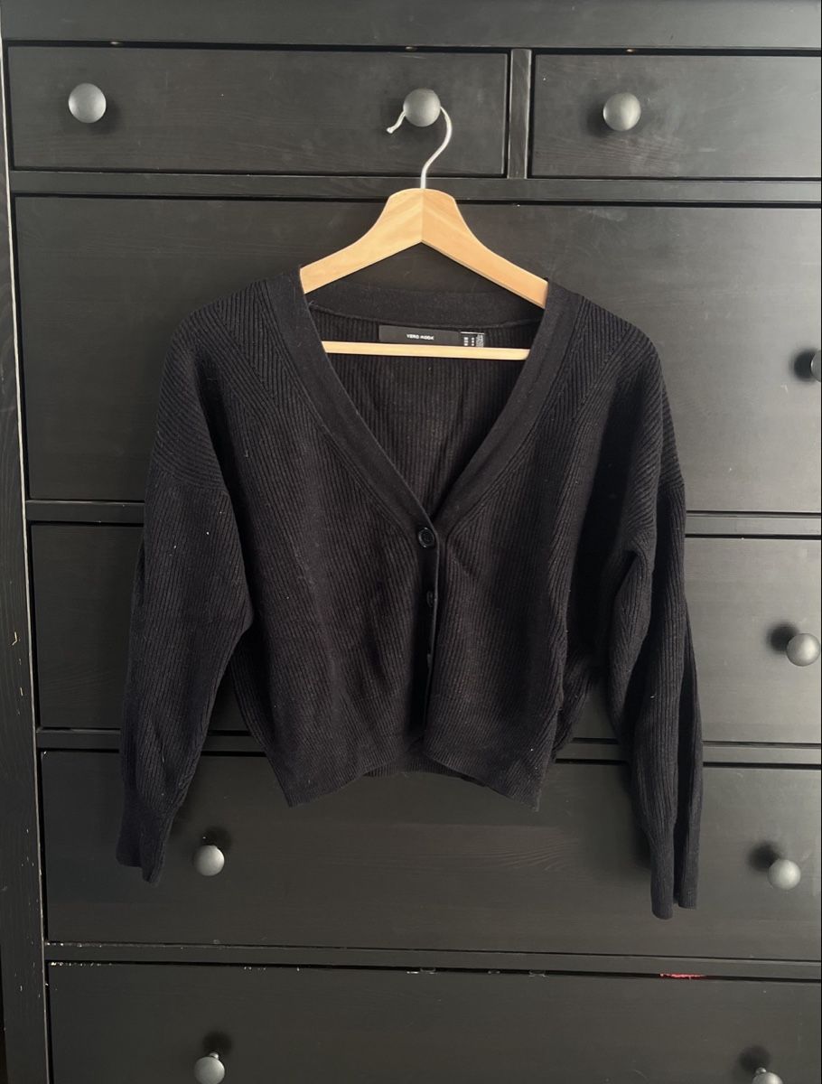 Pullover & Sweatshirts: Schwarzer Strick-Cardigan – Gebraucht aus Winterthur von alessandra00