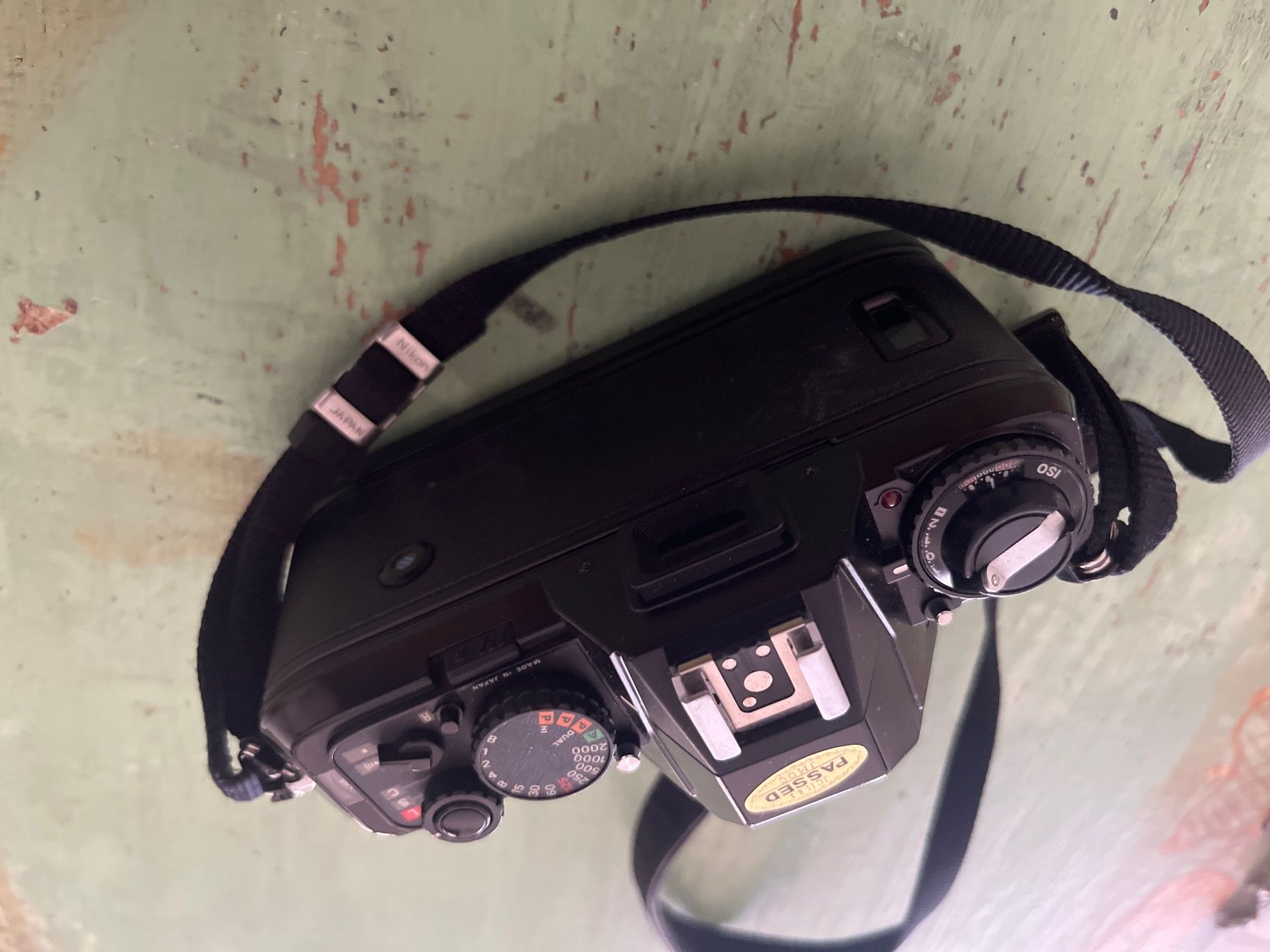 Nikon Kamera: Nikon F-501 Vintage camera – Defekt aus Chiasso von AzenYa 2