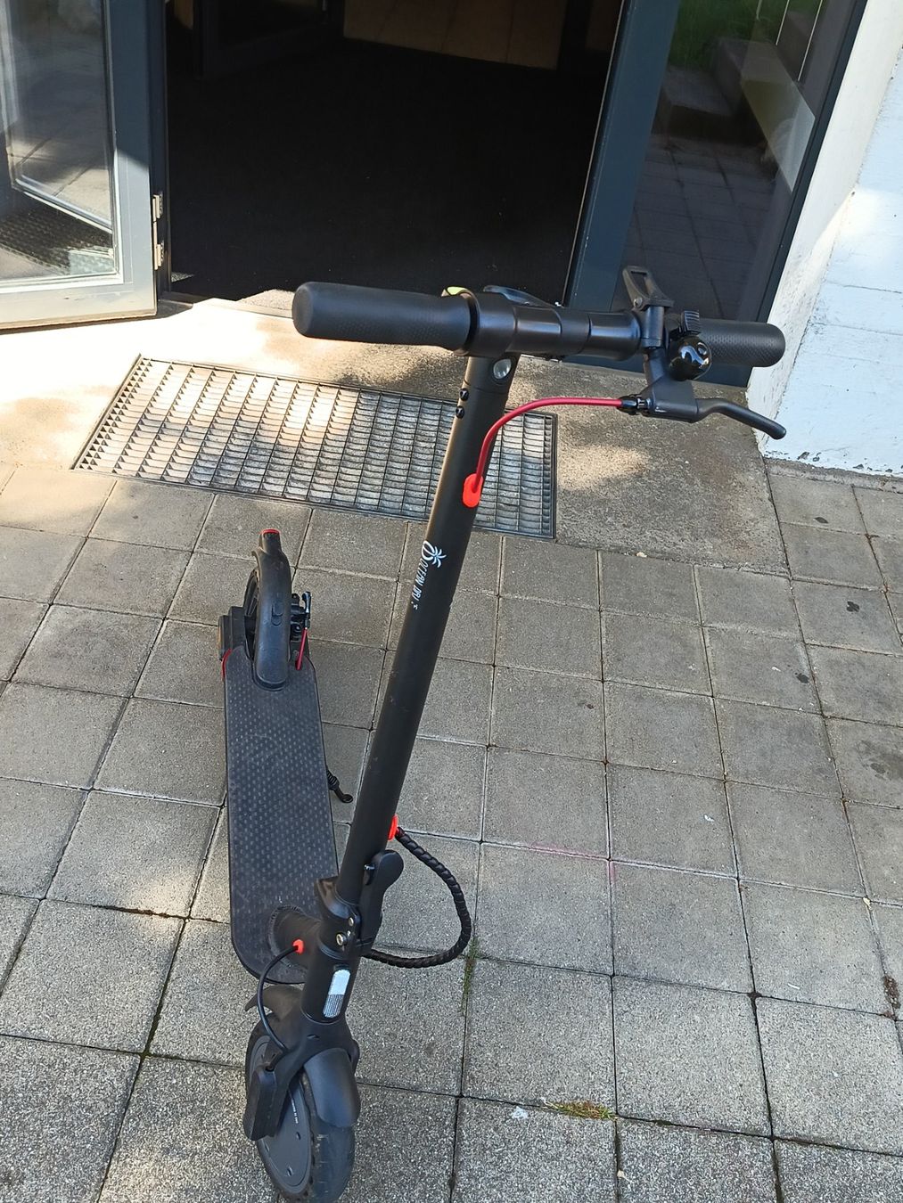 Ocean Drive Kickboard: Ocean Drive e Trotti ab 1 FR – Difettoso da Uznach venduto da Rzeljko 1