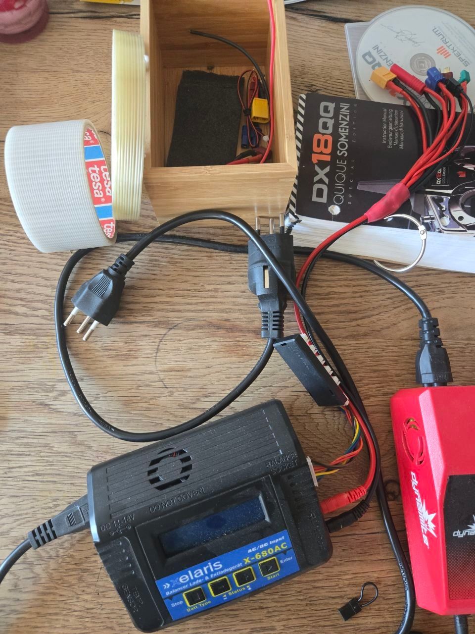 Accus, Chargeurs & Blocs d'alimentation: Dynamite Prophet Precept Ladegerät – D'occasion à Ottenbach par Derwisch1 1