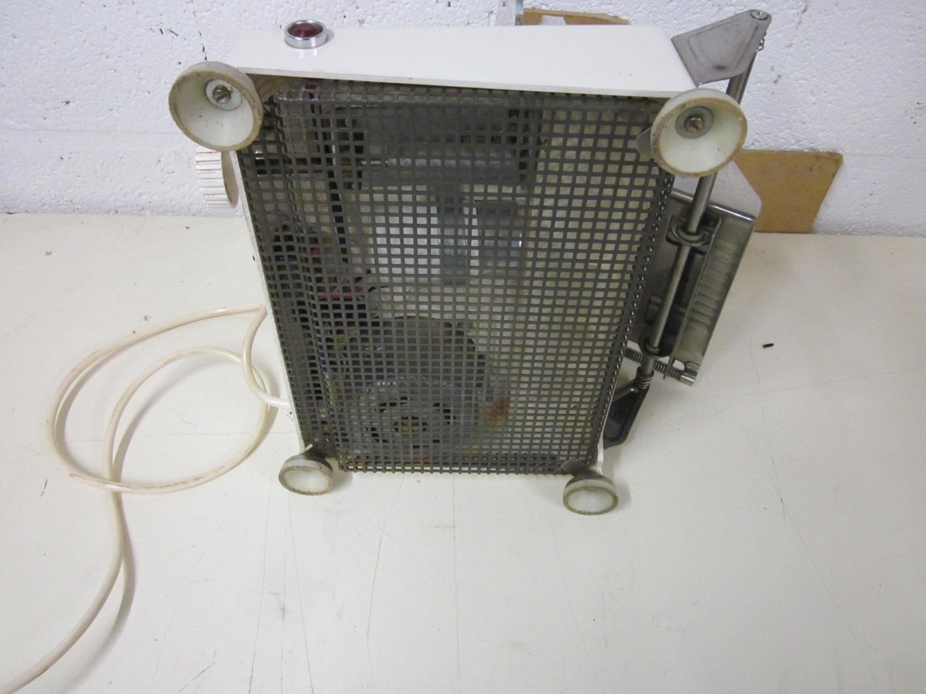 Quick Mill Appareils de cuisine: Antik Trancheuse Kenvood Quick-Mill 1970 – D'occasion à Grand-lancy par kohler333 5