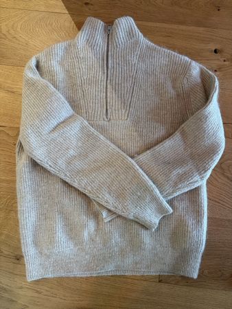 Zara Men’s Sweater size XL