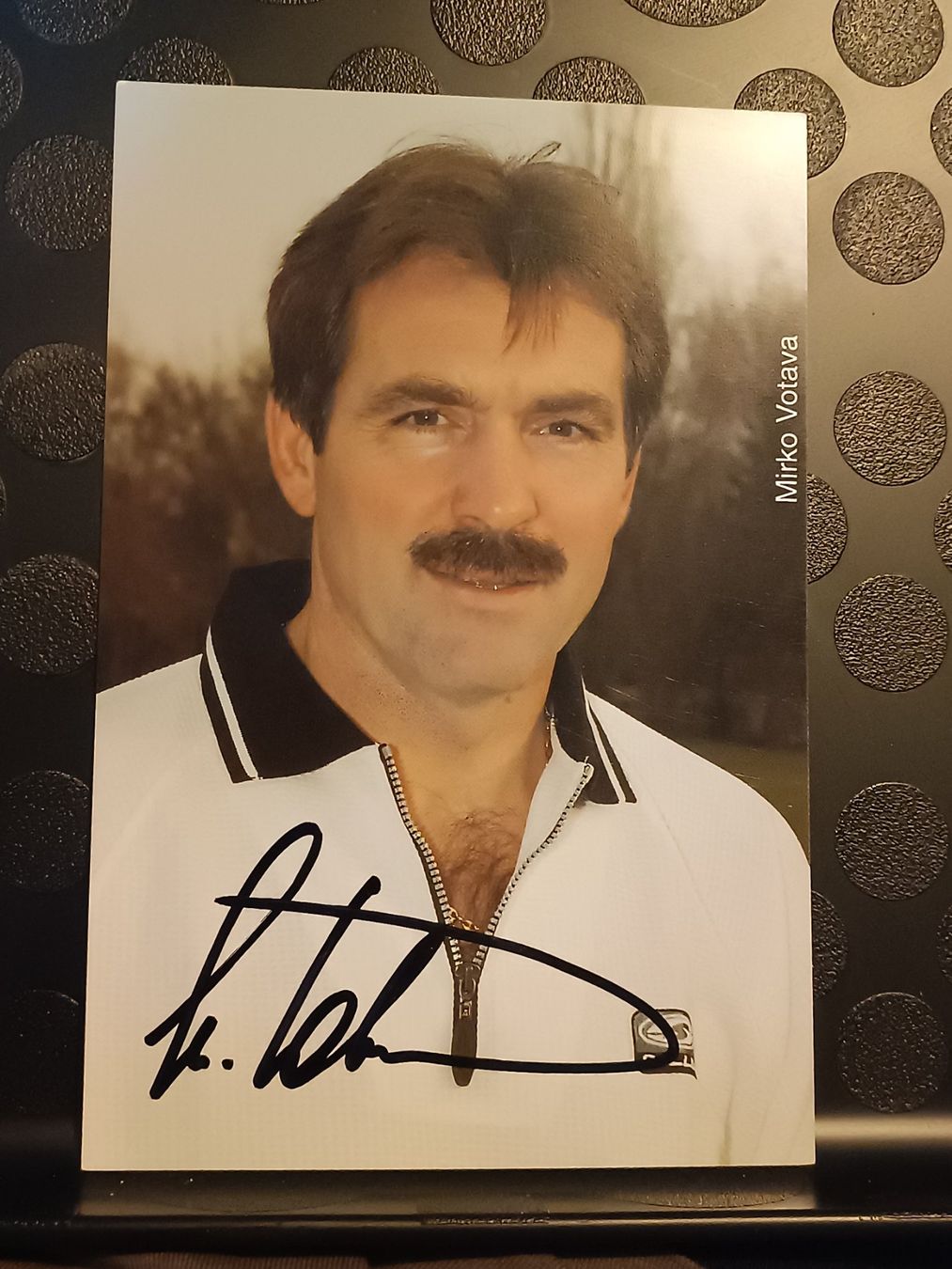 Autografi: Mirko Votava – Usato da Menziken venduto da Artographs