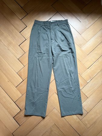 BERSHKA - Wide Leg Hose khakifarben M