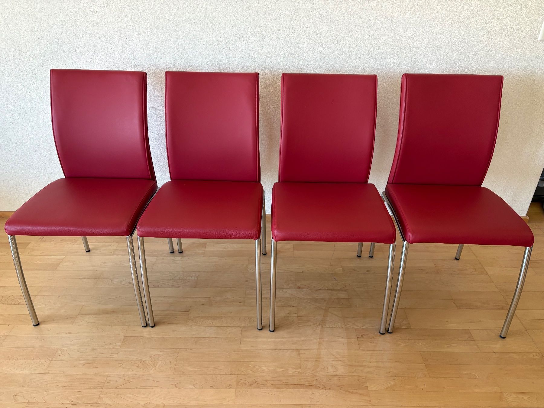 Sedie: 4 Polsterstühle, Leder rot – Usato da Solothurn venduto da 07mika07