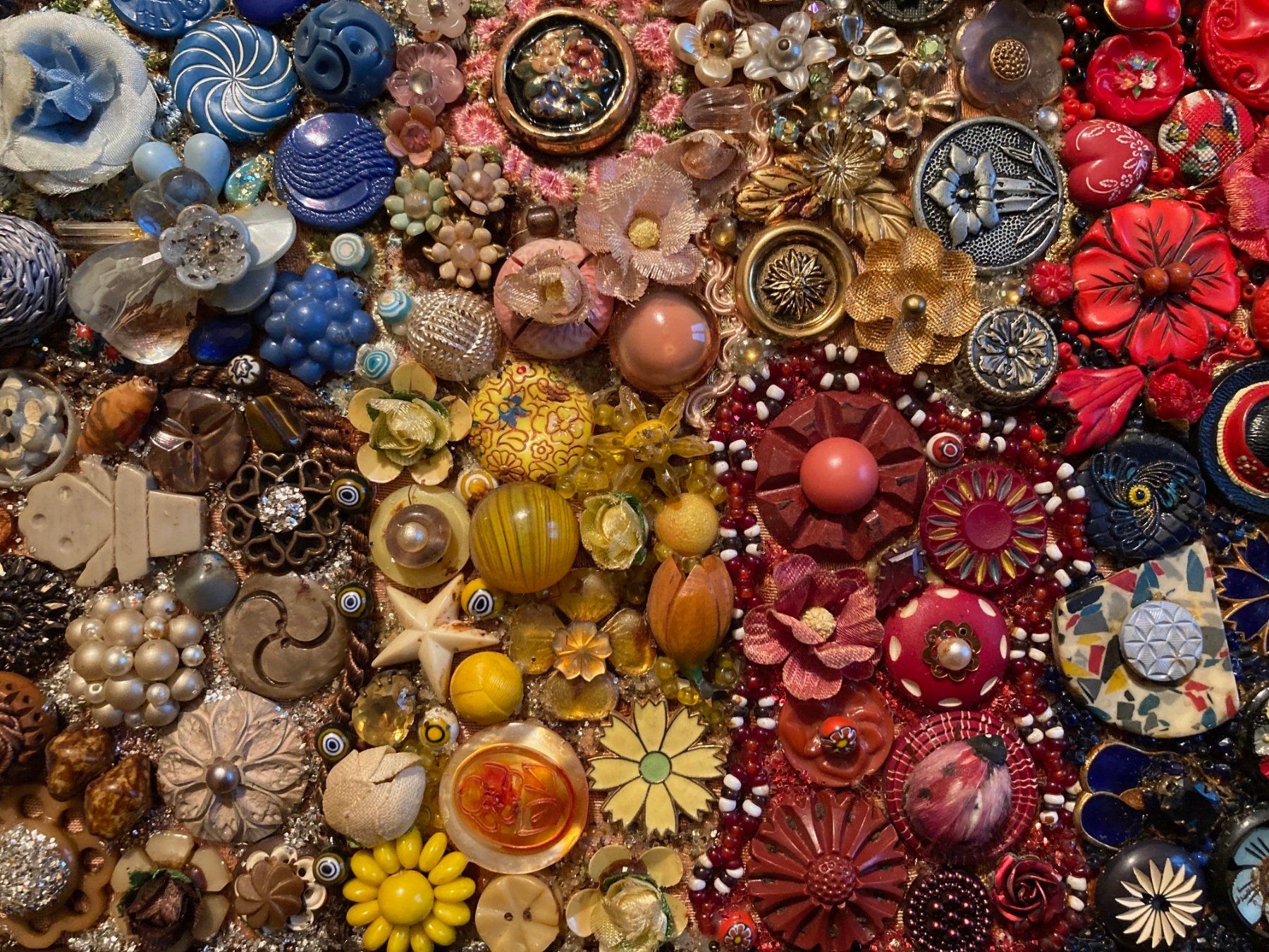 Knöpfe: Knopfbild / Knöpfe Sammlung / Dekoration – Gebraucht aus Zürich von cornetto55 2