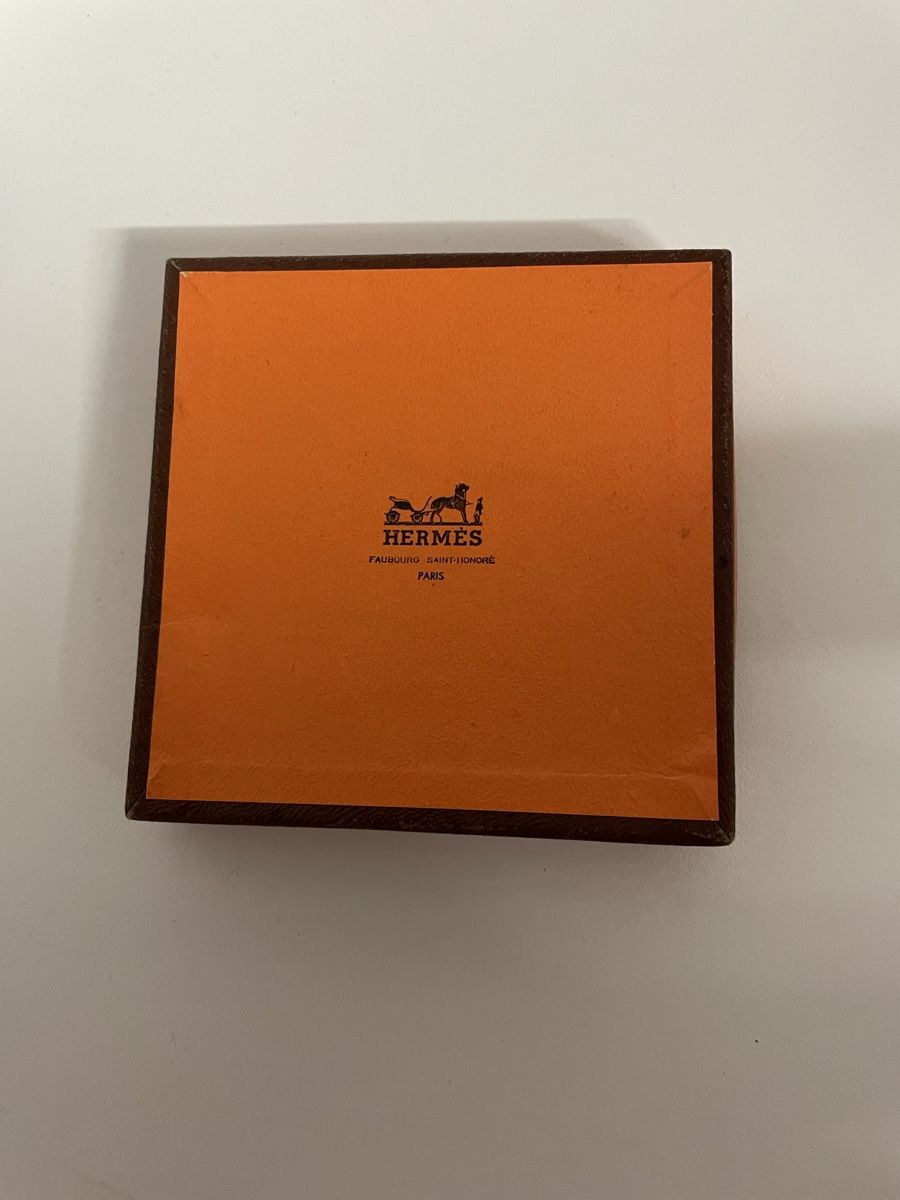 Tutte le decorazioni: Hermès Box, Schachtel, Karton – Usato da Zürich venduto da Skarpina
