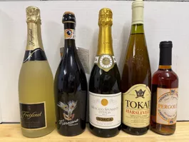 5 Weine Freixenet Cava Tokaji Bosca Konvolut ungeöffnet...