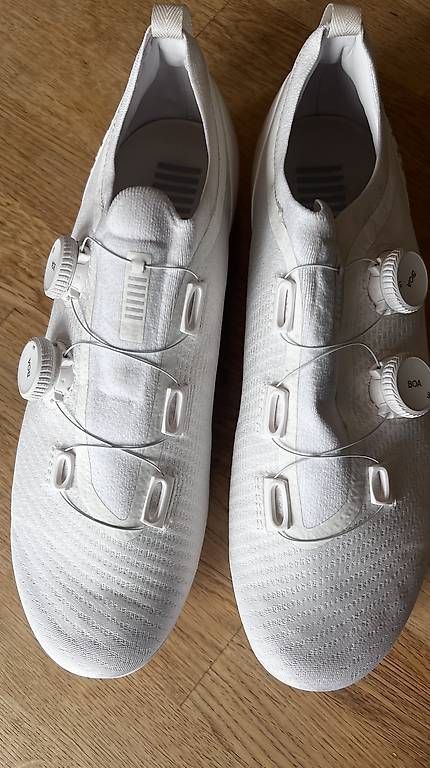 Rapha Scarpe da uomo: Rapha Pro Team Powerweave Veloschuhe Gr. 43 – Usato da Meilen venduto da wehrluzern