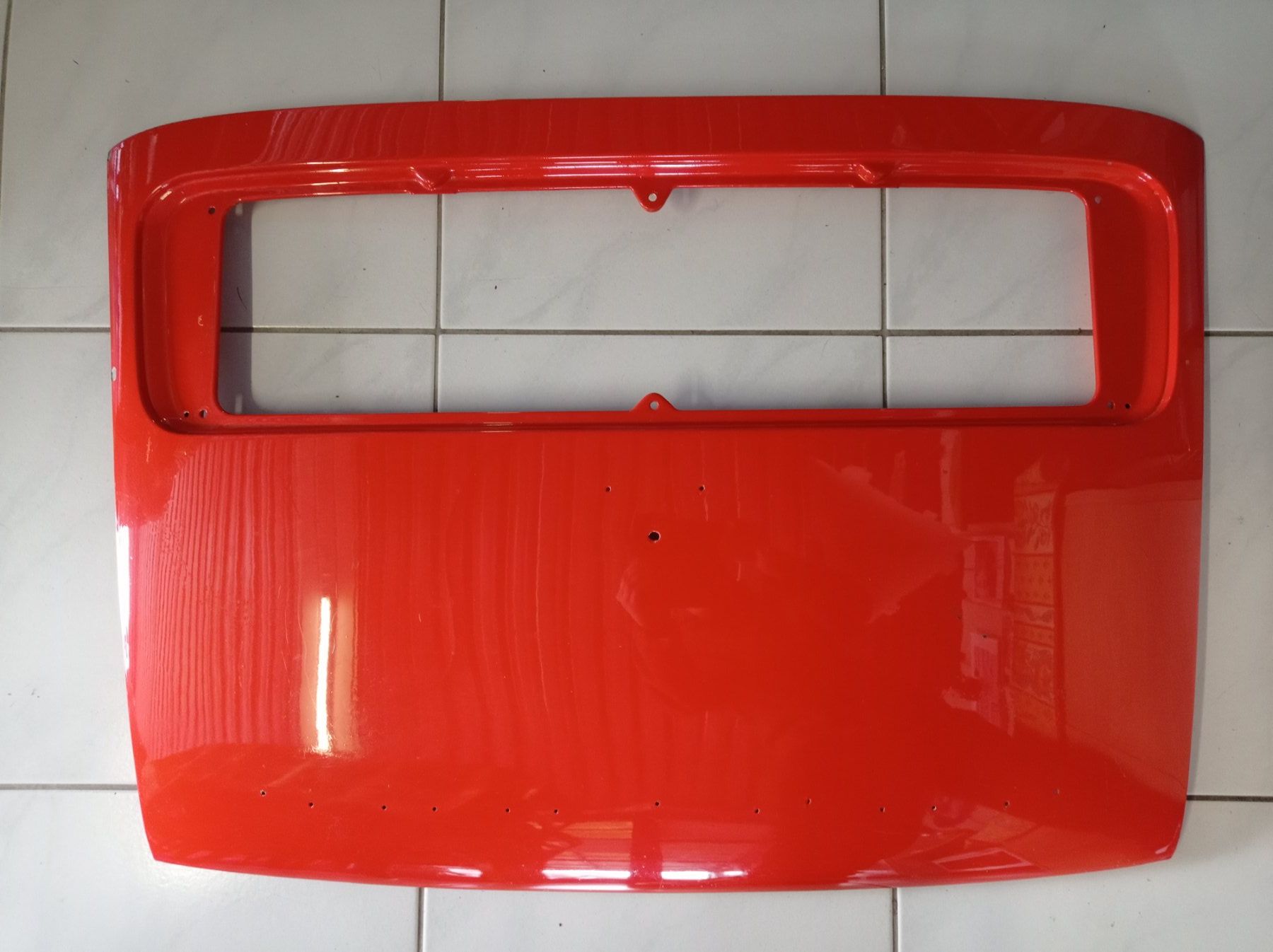 Porsche Tutti pezzi di ricambio auto: Porsche 911 Heckdeckel 1969-73 – Usato da Bex venduto da Sdancer