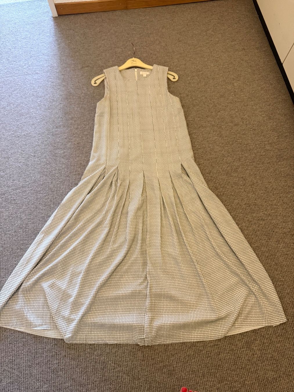Cos Kleider: Kleid Cos – Gebraucht aus Niederrohrdorf von ras_6j5s 4