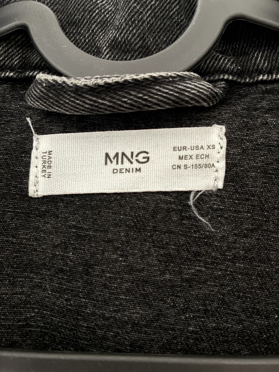 Mango Giacche: Veste en jean noire Mango – Nuovo (secondo la descrizione) da Bulle venduto da ste_t2ng 2