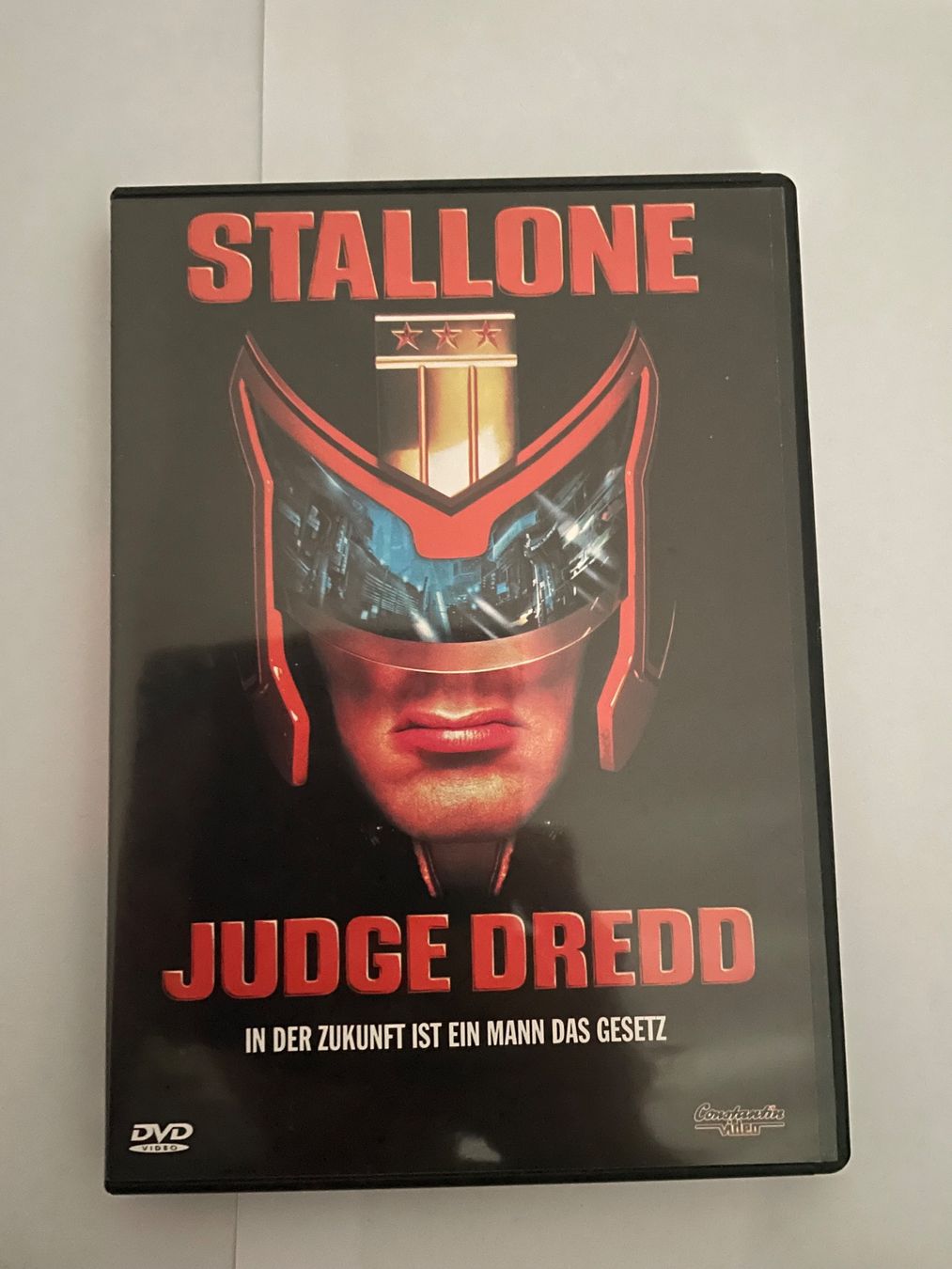 Tutti i DVDs: Judge Dreed – Usato da Winterthur venduto da Cobraforce