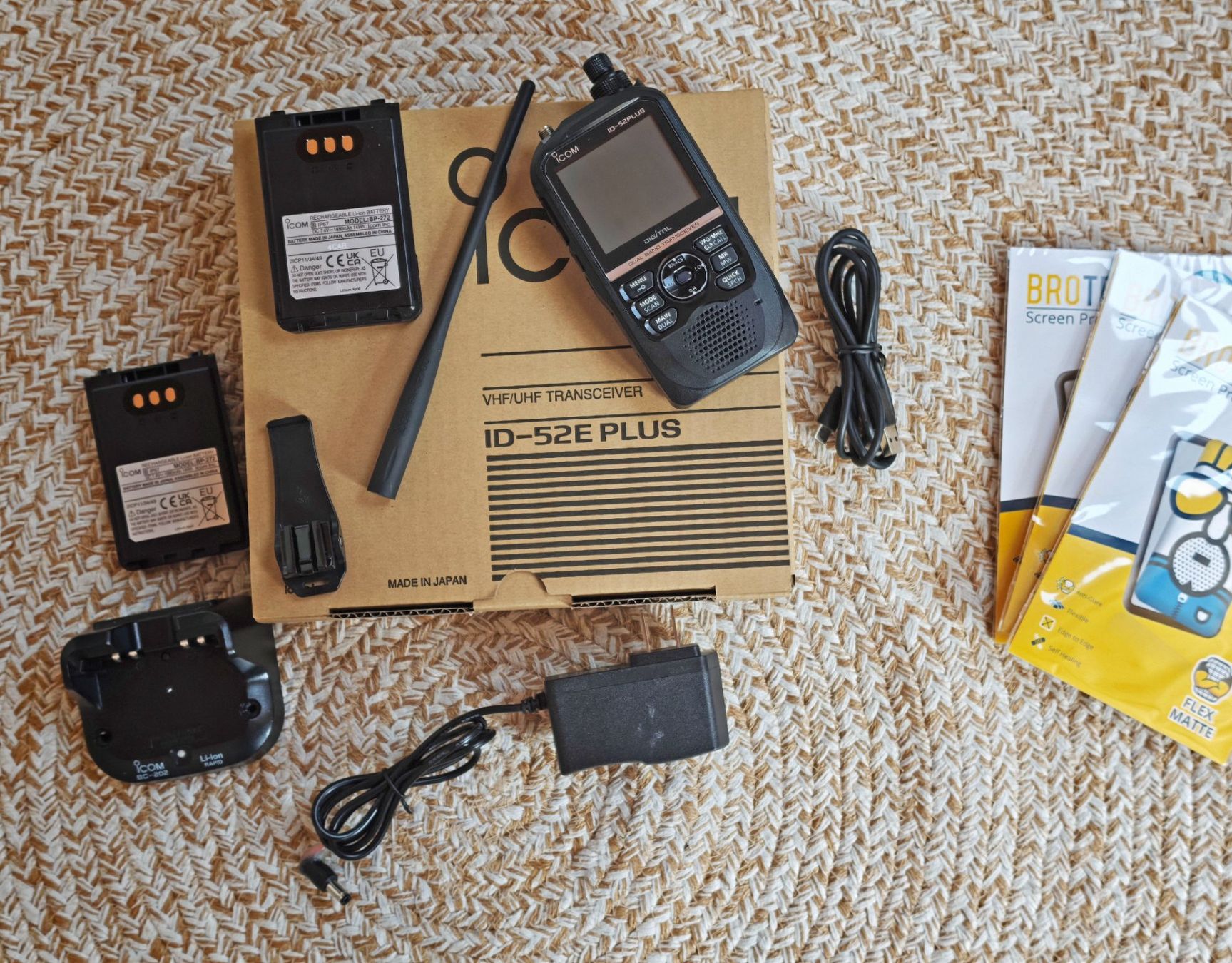 Icom Funktechnik: Transciever VHF/UHF ICOM ID-52E Plus – Gebraucht aus Neyruz FR von Retro67 6