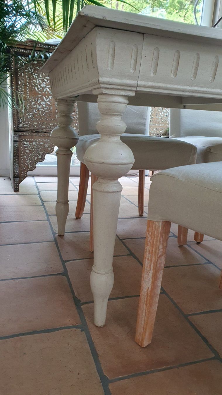 Tavoli: Romantische Shabby Chic Essgruppe – Usato da Jona venduto da Lucie.P 1