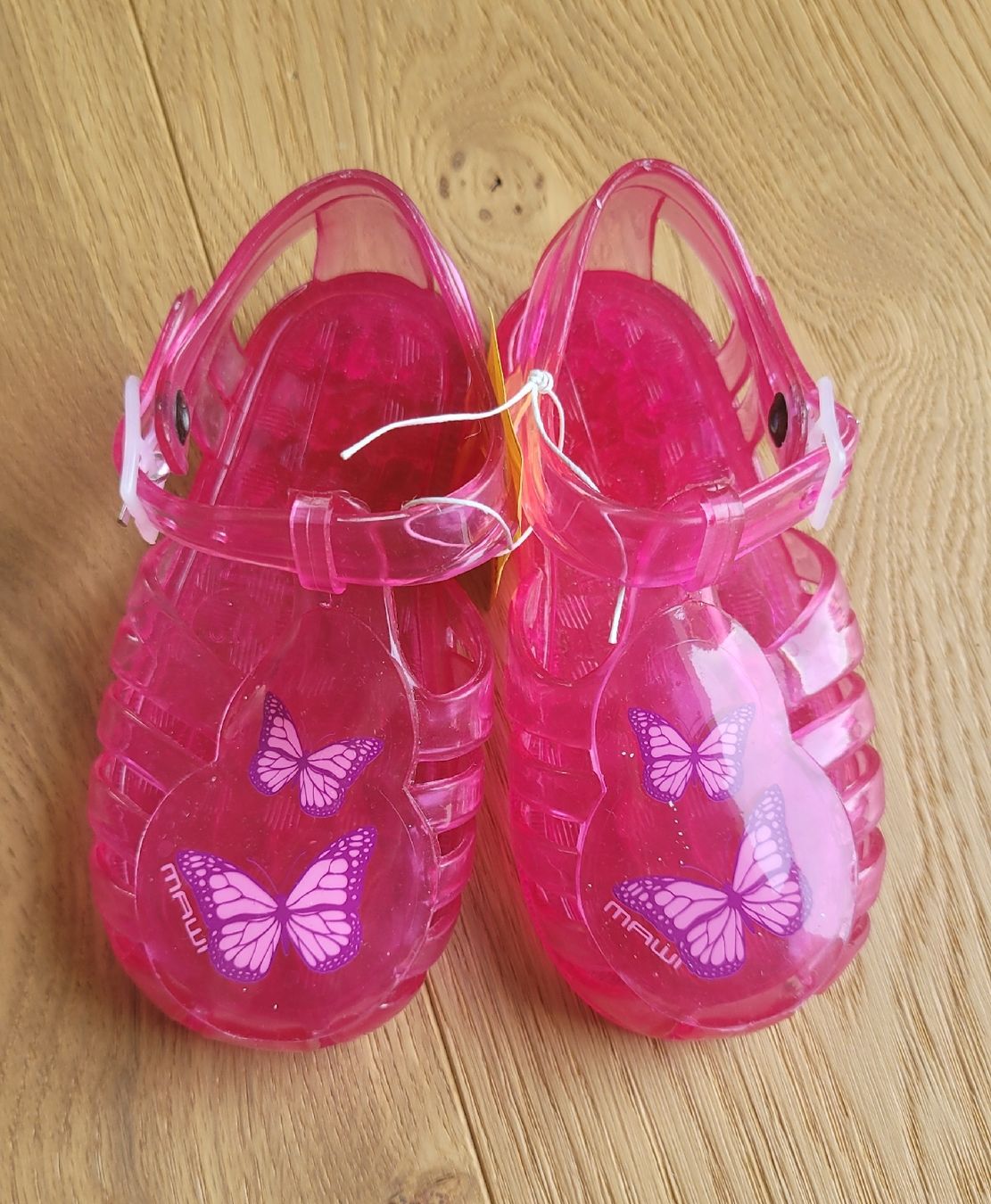 Chaussures filles: Badeschuhe /Sandalen Gr. 20 – D'occasion à Igis par bue_bbp6