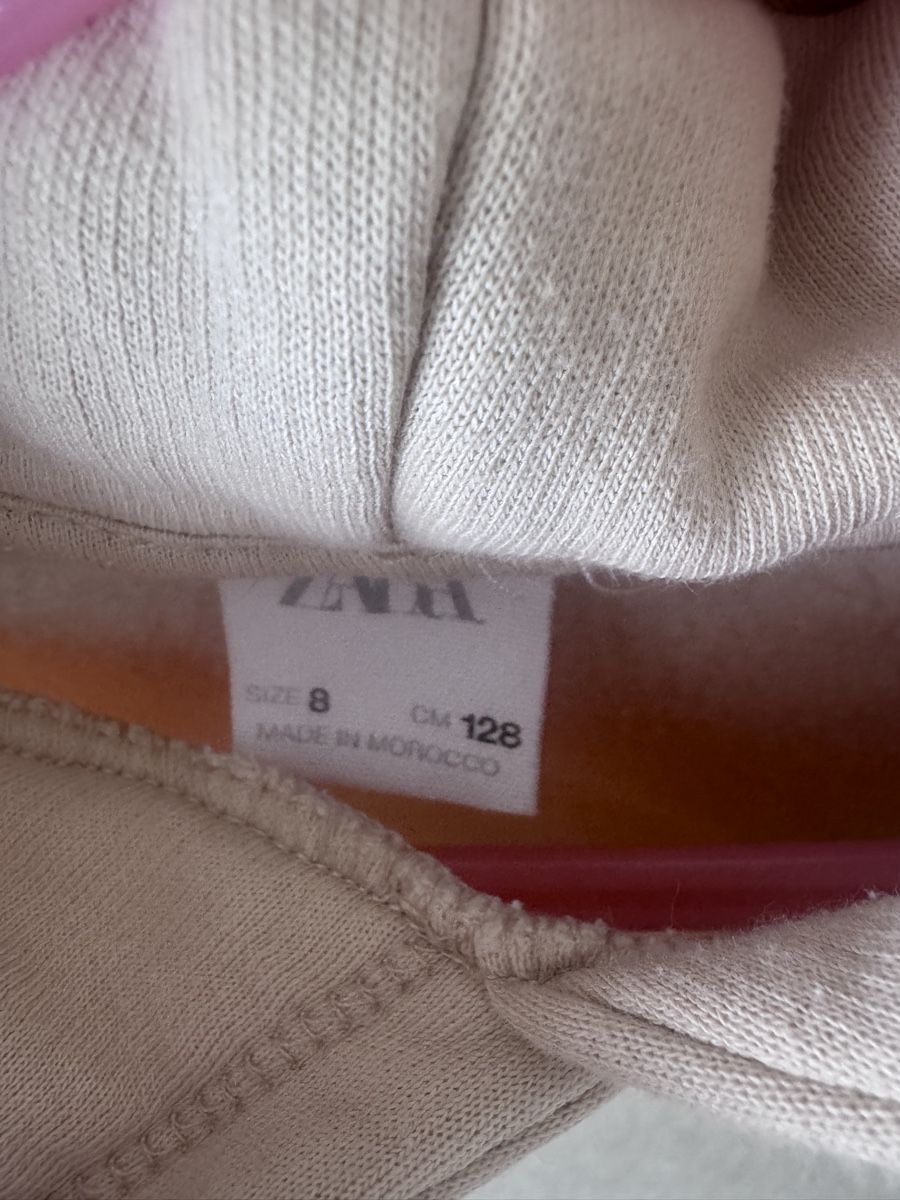 Zara Pullover & Sweatshirts: Felpa Zara – Gebraucht aus Ruvigliana von lux_t2sb 1