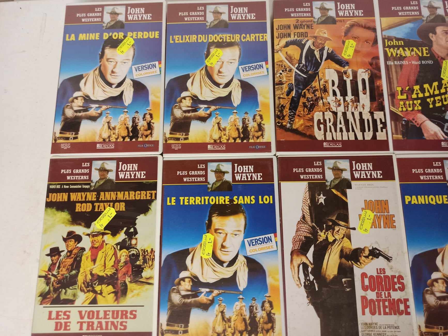 Tutti i VHS: 18 X VHS JOHN WAYNE – Usato da La Chaux-de-Fonds venduto da Emmaus2300CDF 6