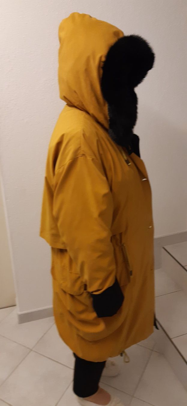 Giacche: Parka Jacke Damen – Usato da Uitikon Waldegg venduto da Tibi07 1