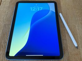iPad A16 11th Gen. 2025 Wi-Fi 128 GB, mit Hülle und Pen