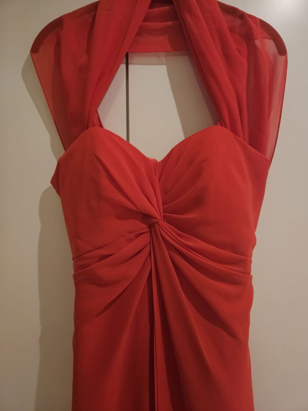Kleider: Schönes Ballkleid in rot, neu – Neu (gemäss Beschreibung) aus Zürich von lejale01