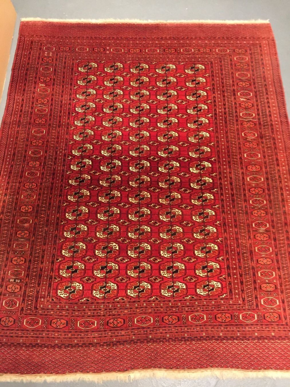 Tappeti: Antik Turkmenischer   Tekke  295x239cm – Usato da Zürich venduto da Artnuvo 3