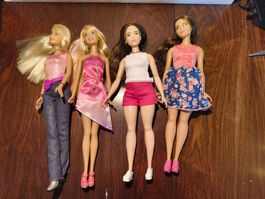 4 Barbie Mattel Puppen Vintage 12