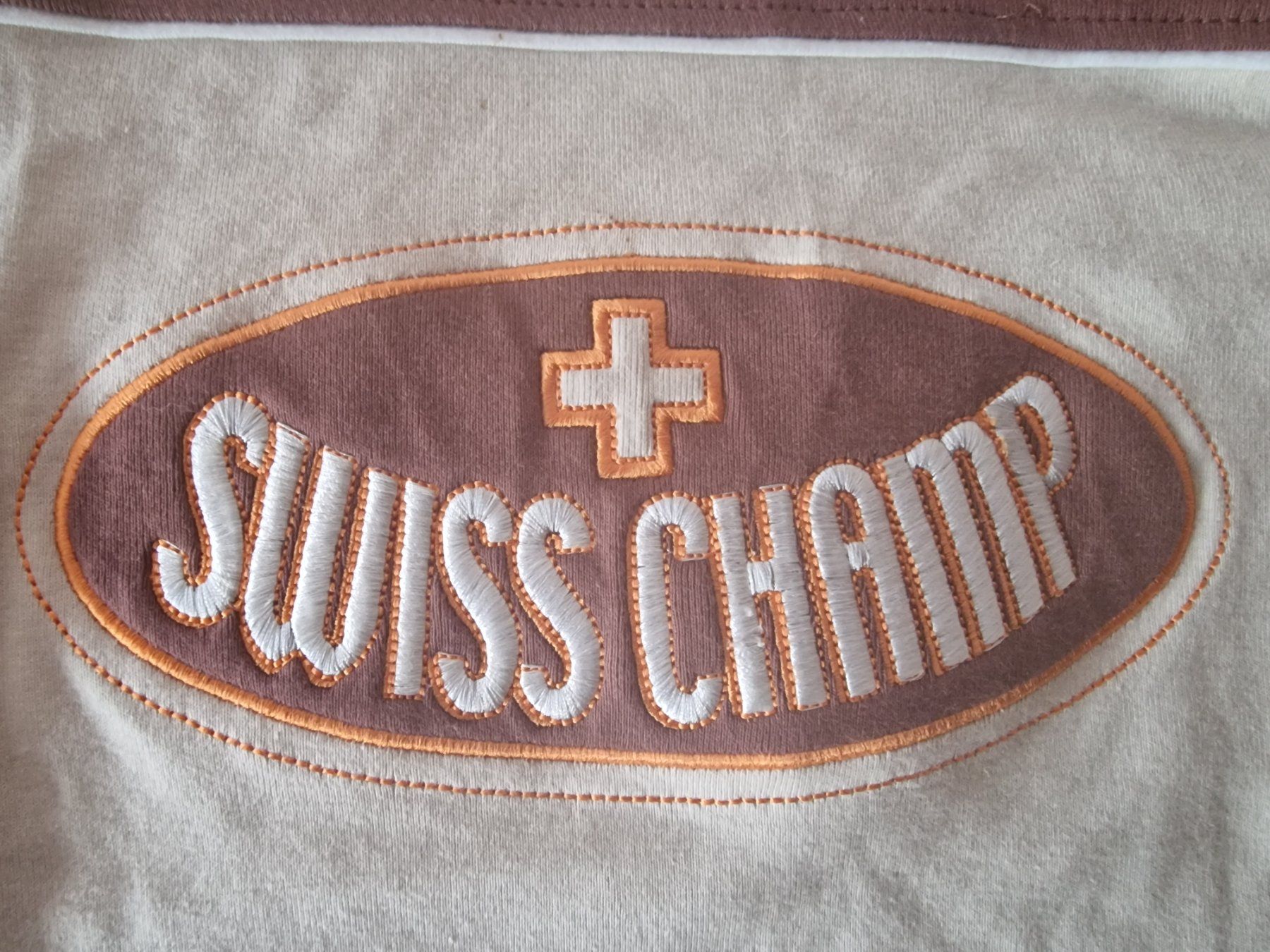 Pulls et sweat-shirts: Sweat-Shirt Gr. 116 – Neuf (Voir description) à Zürich par Gabced 1
