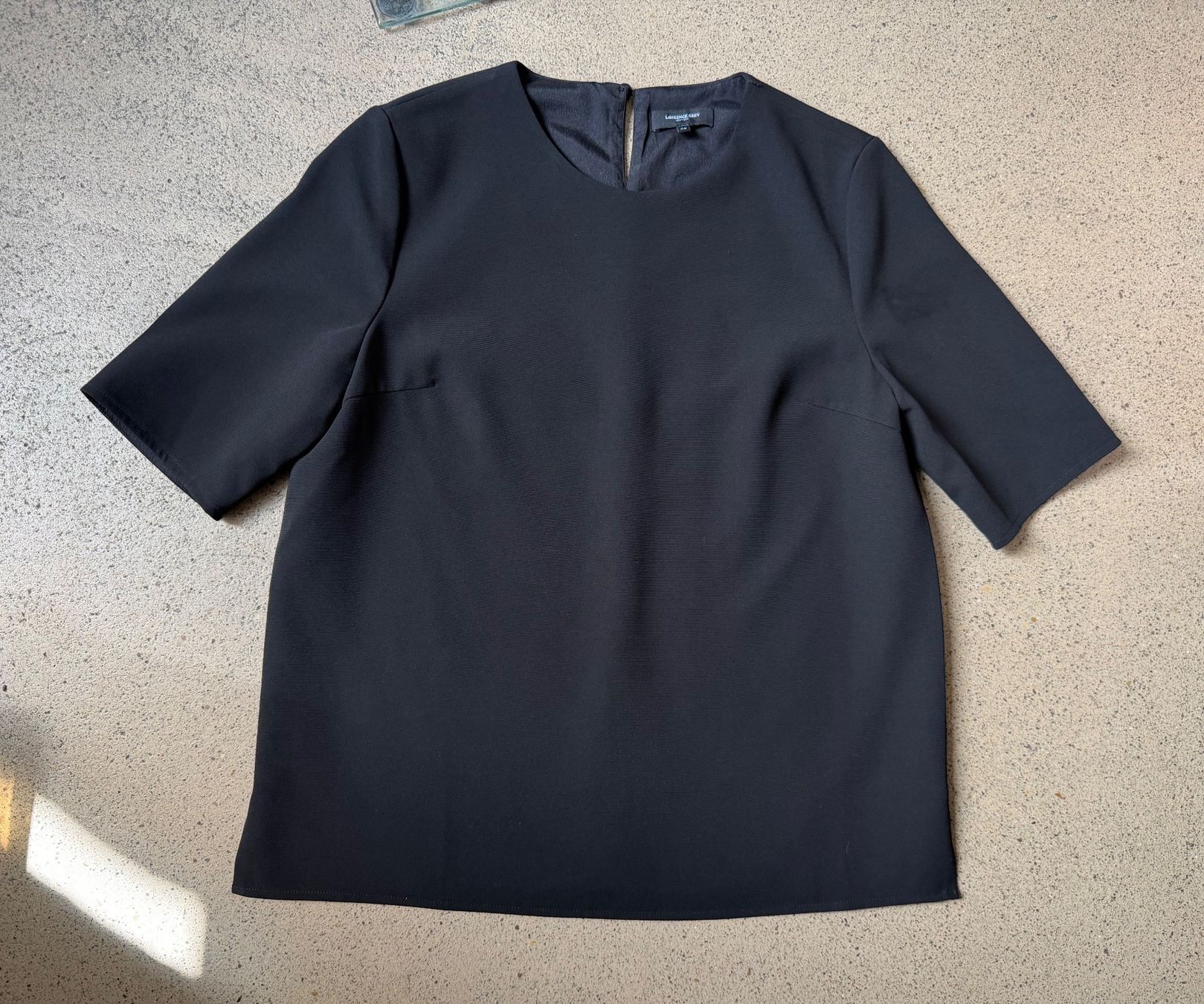 T-shirt: LAWRENCE GREY Shirt 🖤 – Usato da Zürich venduto da ClosetQueen 7