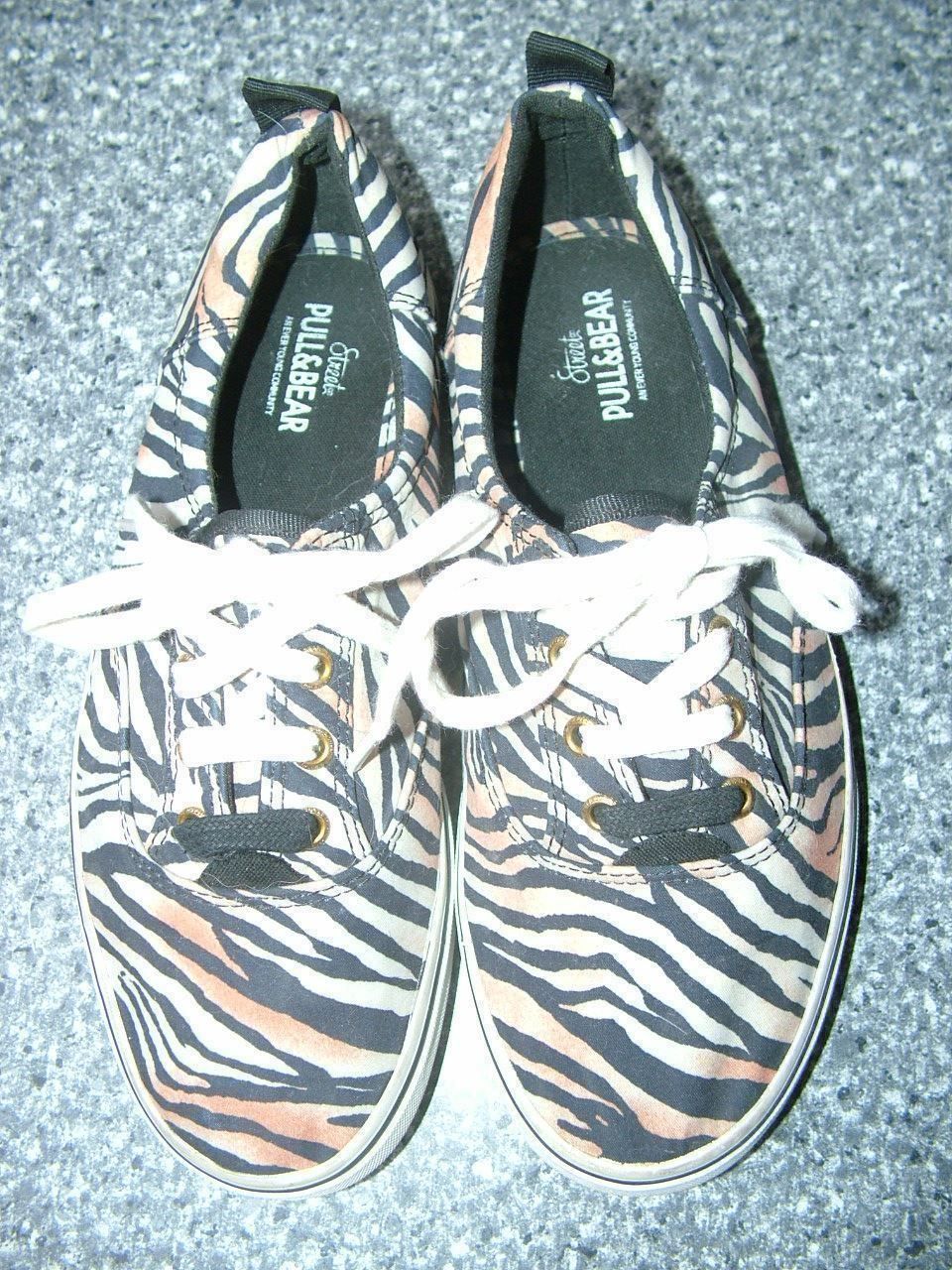 Scarpe da donna: Sneaker von Pull & Bear, Gr. 37 %% – Usato da Nunningen venduto da Fashion-Ave51