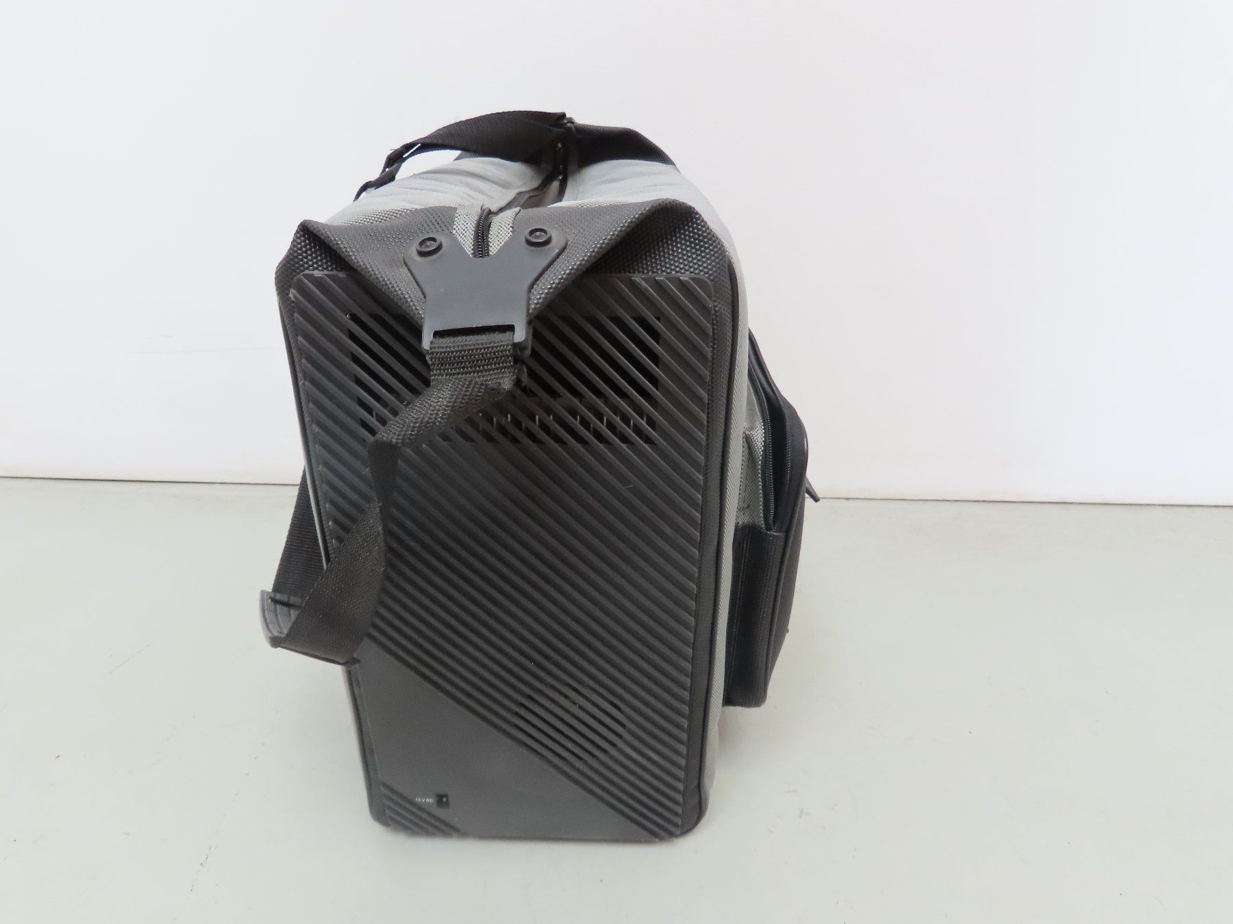 Waeco Kühlschränke & Kühlen: Waeco Coolbag TF-14AU-12 – Gebraucht aus Alpnach-Dorf von Hess-Automobile 2
