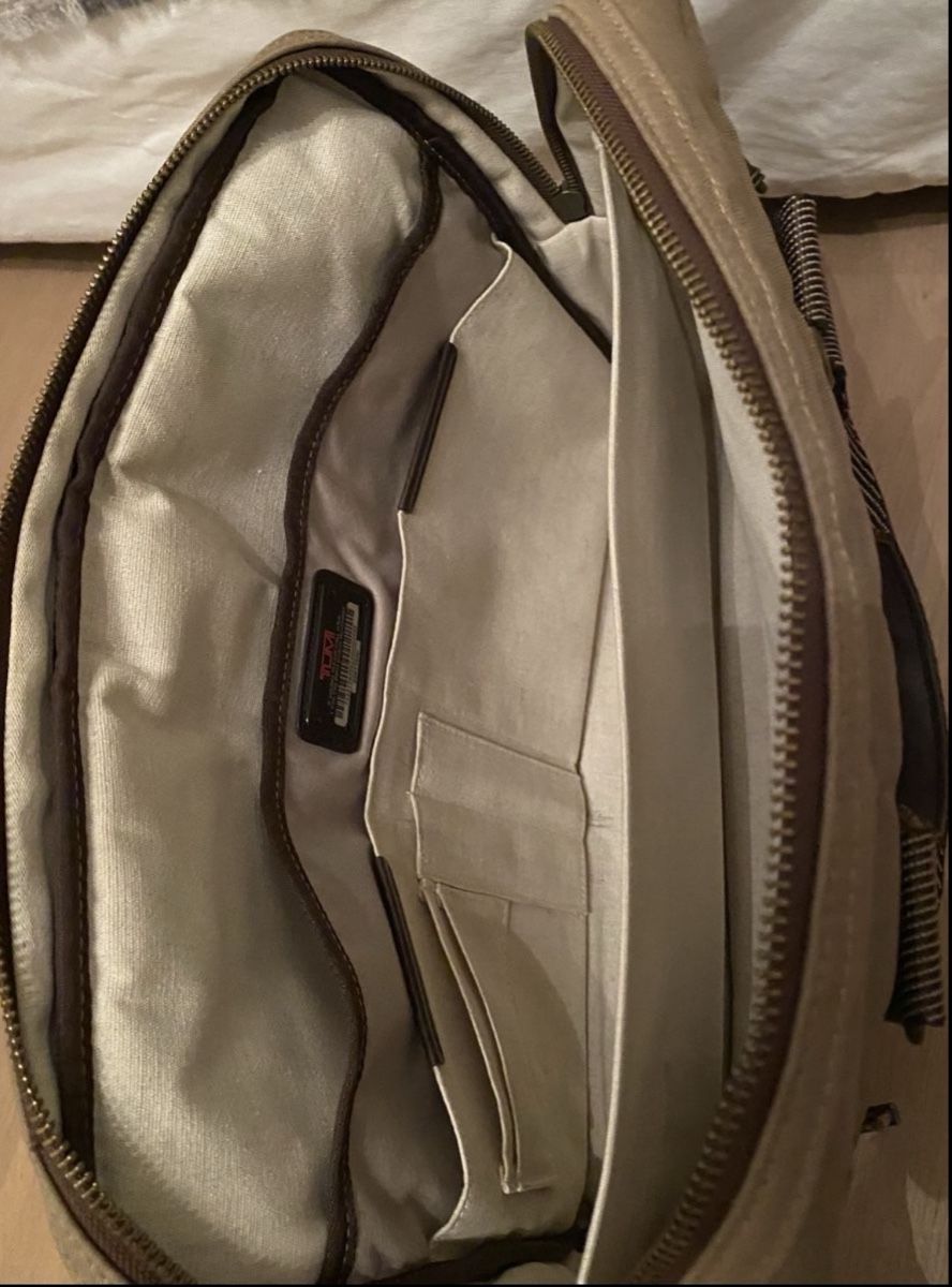 Tumi Valigie & Borse: This stylish and practical TUMI briefcase – Usato da Genève venduto da fgu_7syn 1