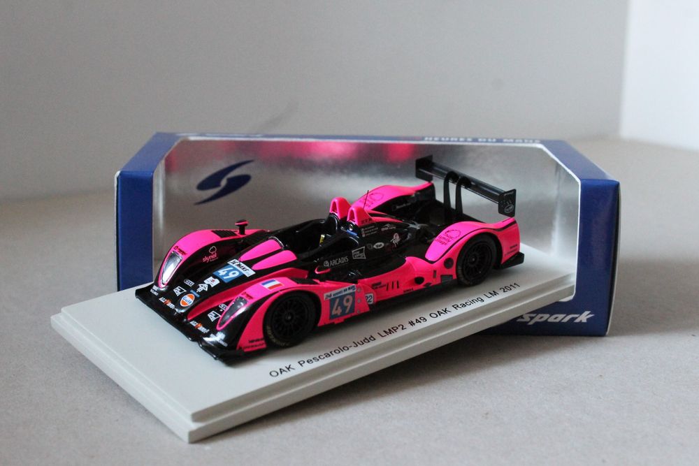 Miniature Spark OAK-Pescarolo Judd LMP2 N°35 - 24H Du Mans 2011 - 1/18 Neuve