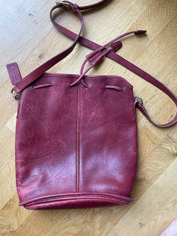 Coach Sacs: rote vintage Lederhandtasche von Coach – D'occasion à Zürich par nanniba 1