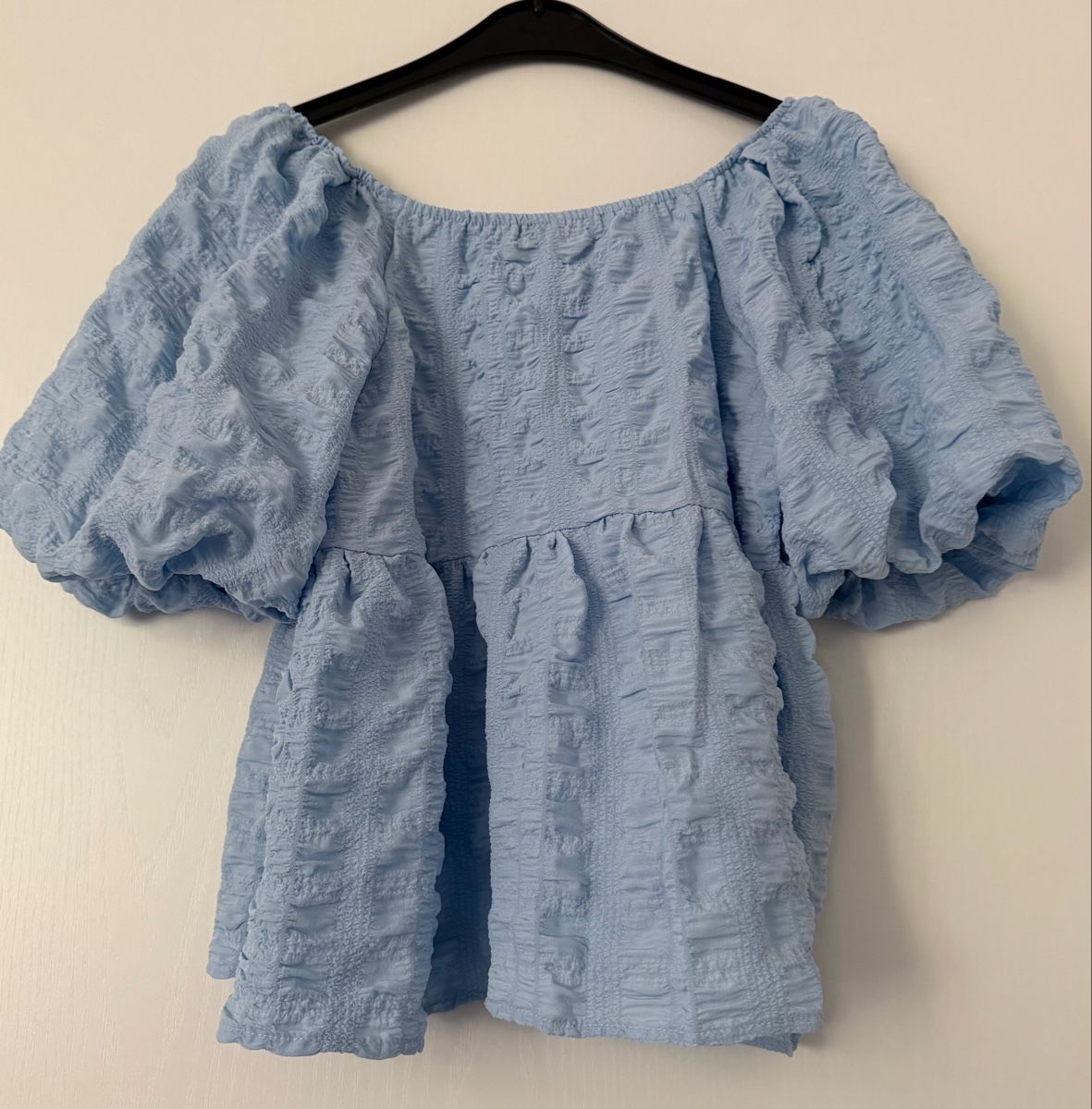 Blusen: Top con maniche a sbuffo azzurra – Neu und originalverpackt aus Muzzano von nat_x9hf 3