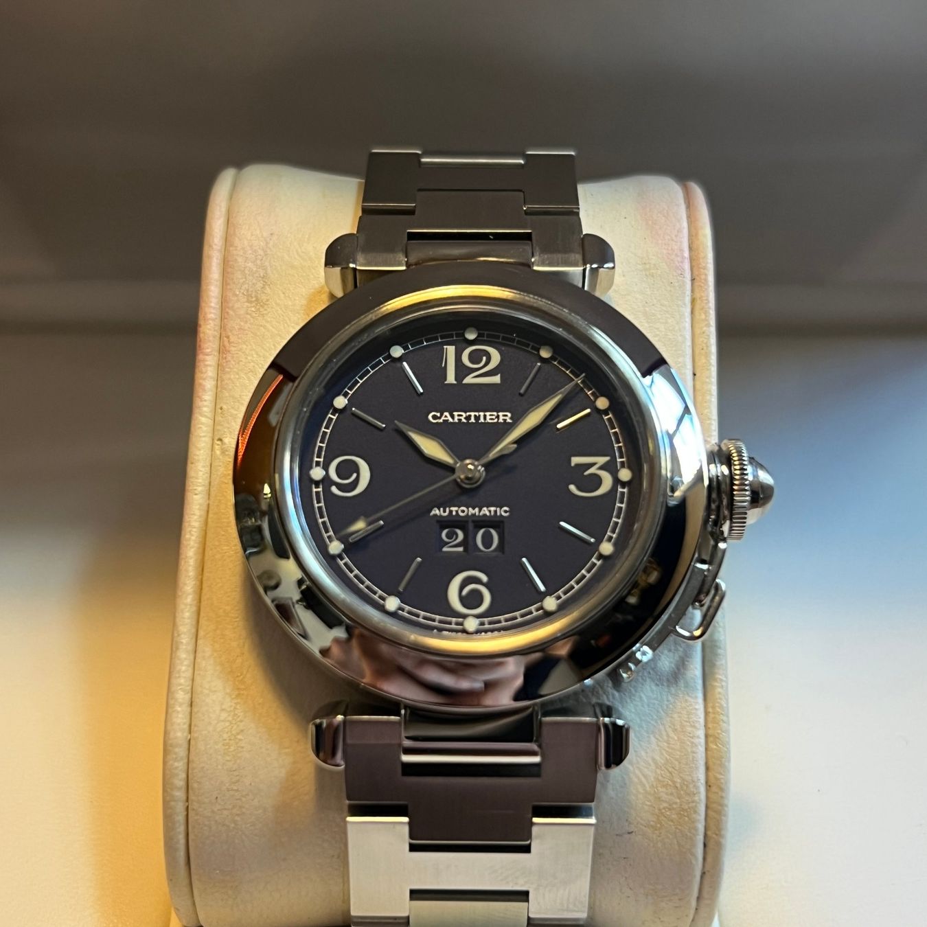 Cartier Uhren: Cartier Pasha C Big Date Automatic W31047M7 – Gebraucht aus Carouge GE von Watchaser